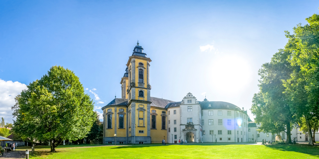 Schloss, Hochschule
